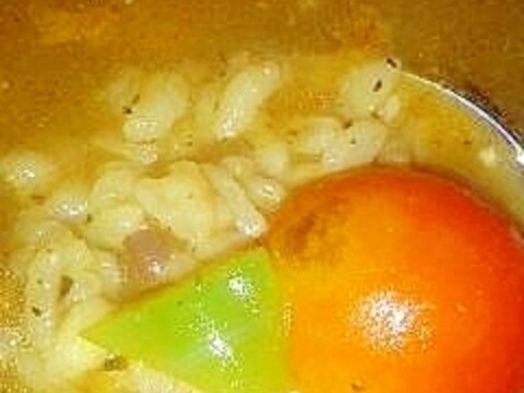 美味辛の力で旨味増す、スープ風なカレー飯（めし）